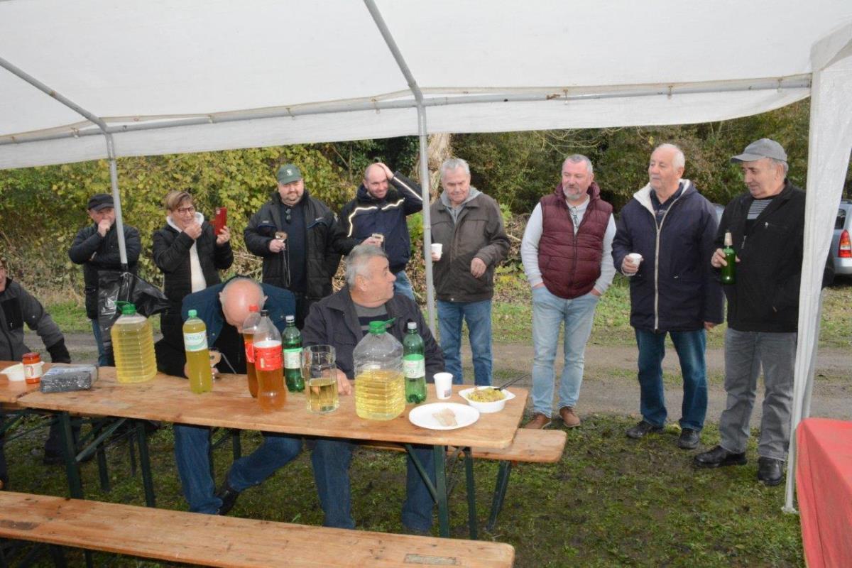 FOTO Veselo proslavljeno Martinje u Donjoj Dubravi