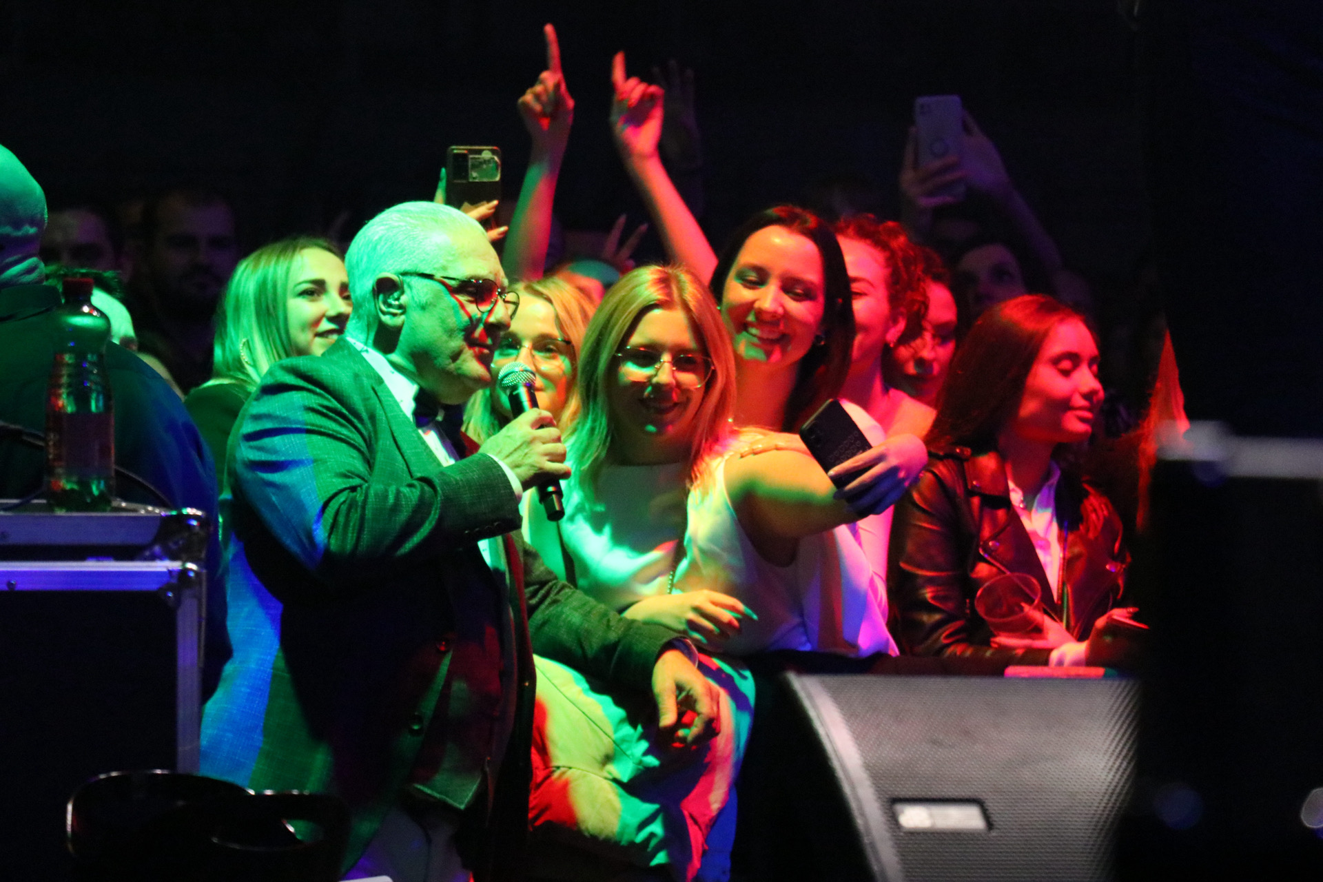 FOTO Željko Samardžić zagrijao Čakovec na jesenskom koncertu u punoj GOC dvorani