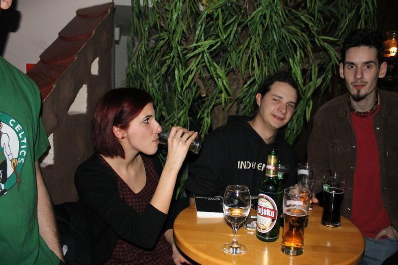 slika0008 Insomnia (Petak i subota, 22. i 23.2.2013 – Gloria Band)