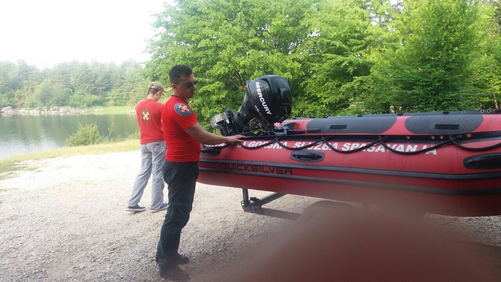DANIEL VINKO Profesionalni vozač/medicinski tehničar uspješno upravlja sanitetskim prijevozom Međimurja DANIEL VINKO Profesionalni vozač/medicinski tehničar uspješno upravlja sanitetskim prijevozom Međimurja