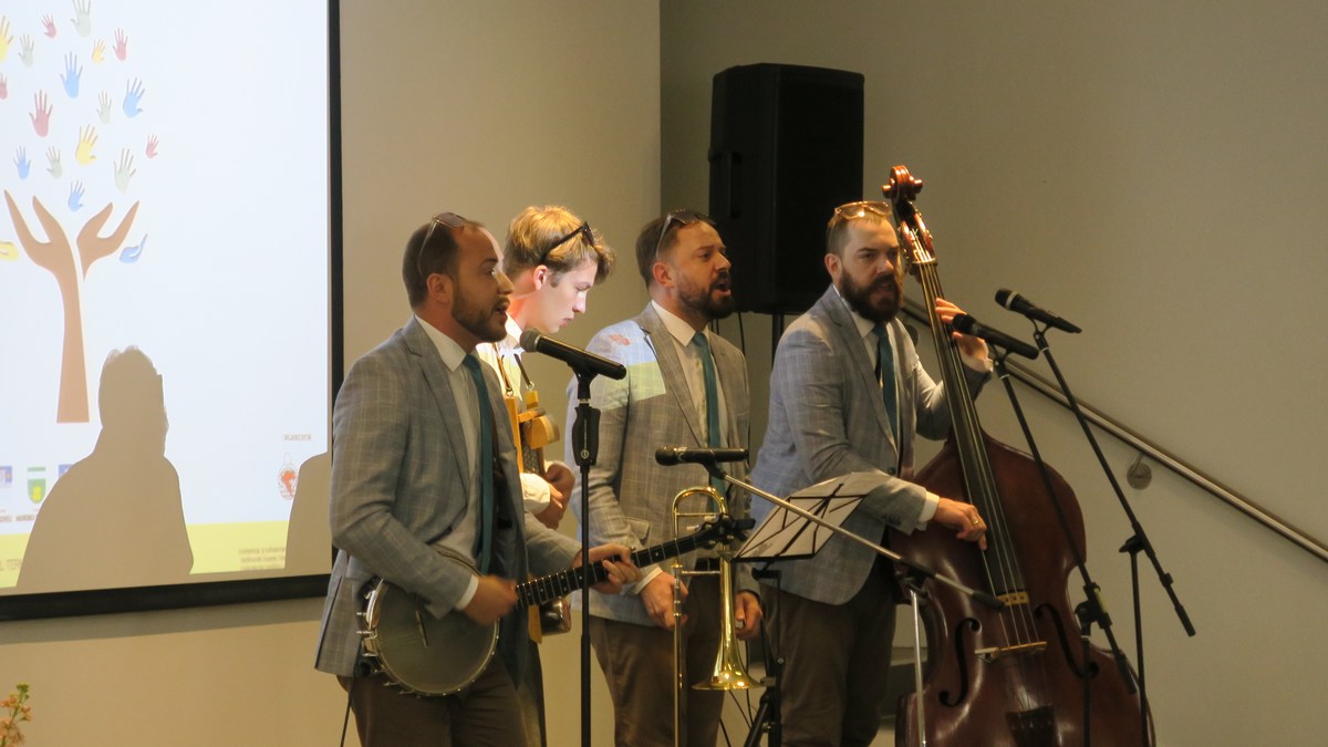 S CILJEM REFORME SUSTAVA Konferencija u Svetom Martinu na Muri okupila 450 socijalnih radnika iz cijele Hrvatske S CILJEM REFORME SUSTAVA Konferencija u Svetom Martinu na Muri okupila 450 socijalnih radnika iz cijele Hrvatske