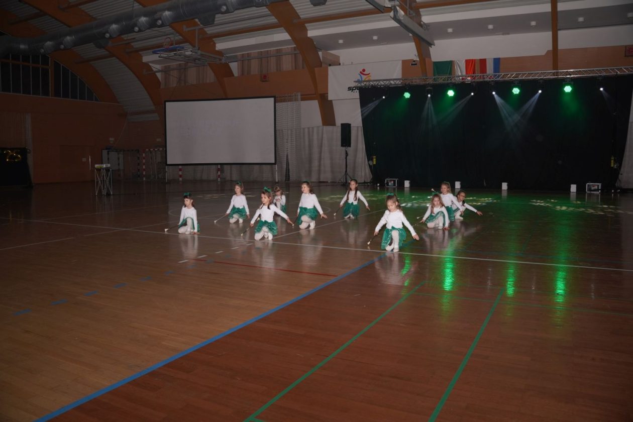 25 godina Mažoretkinja nedelišće mažoretkinje (9)