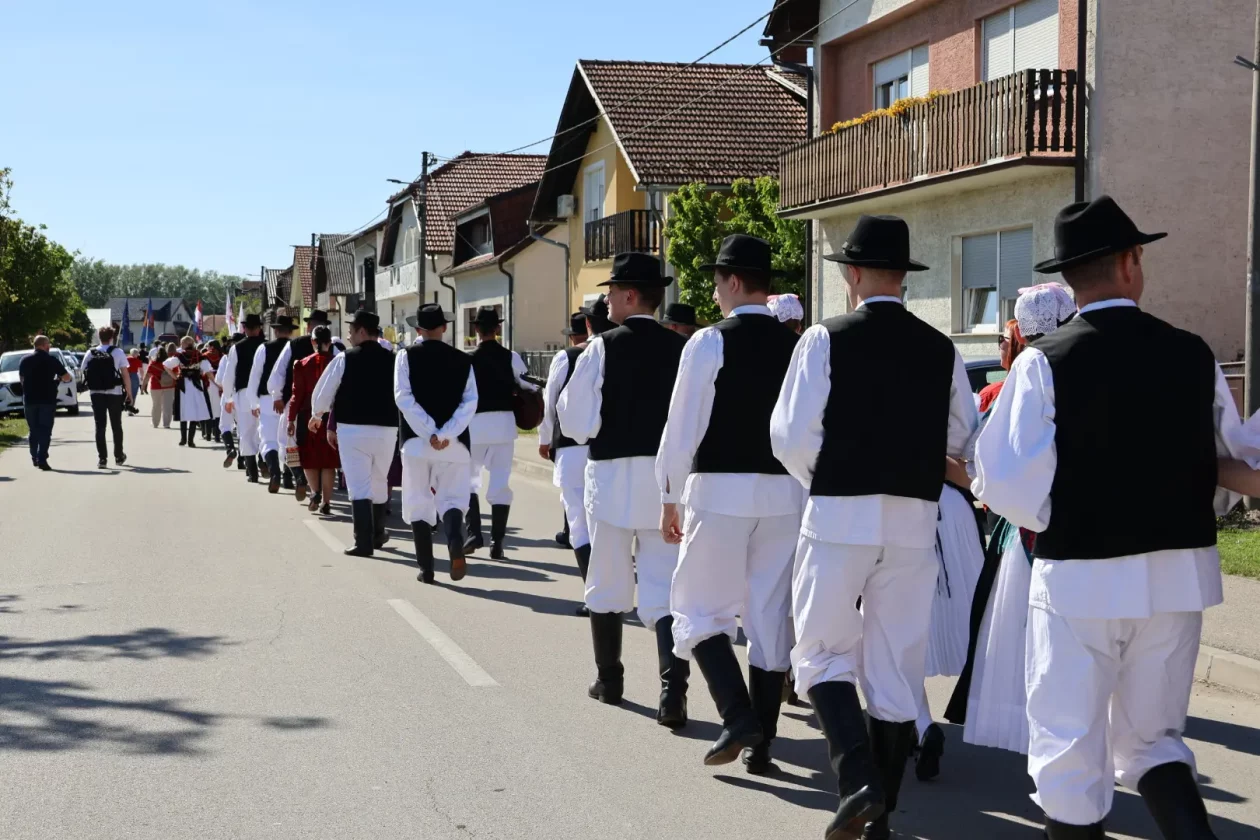 25. SMOTRA MEĐIMURSKOG FOLKLORA Donja Dubrava (1)