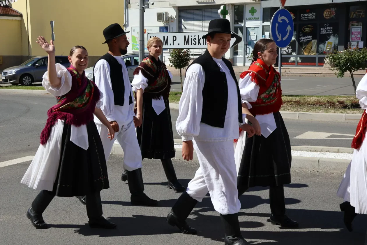 25. SMOTRA MEĐIMURSKOG FOLKLORA Donja Dubrava (13)