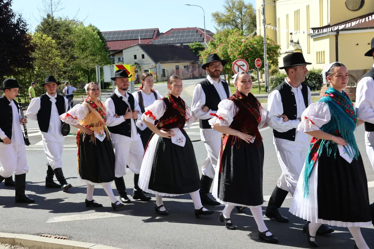 25. SMOTRA MEĐIMURSKOG FOLKLORA Donja Dubrava (18)