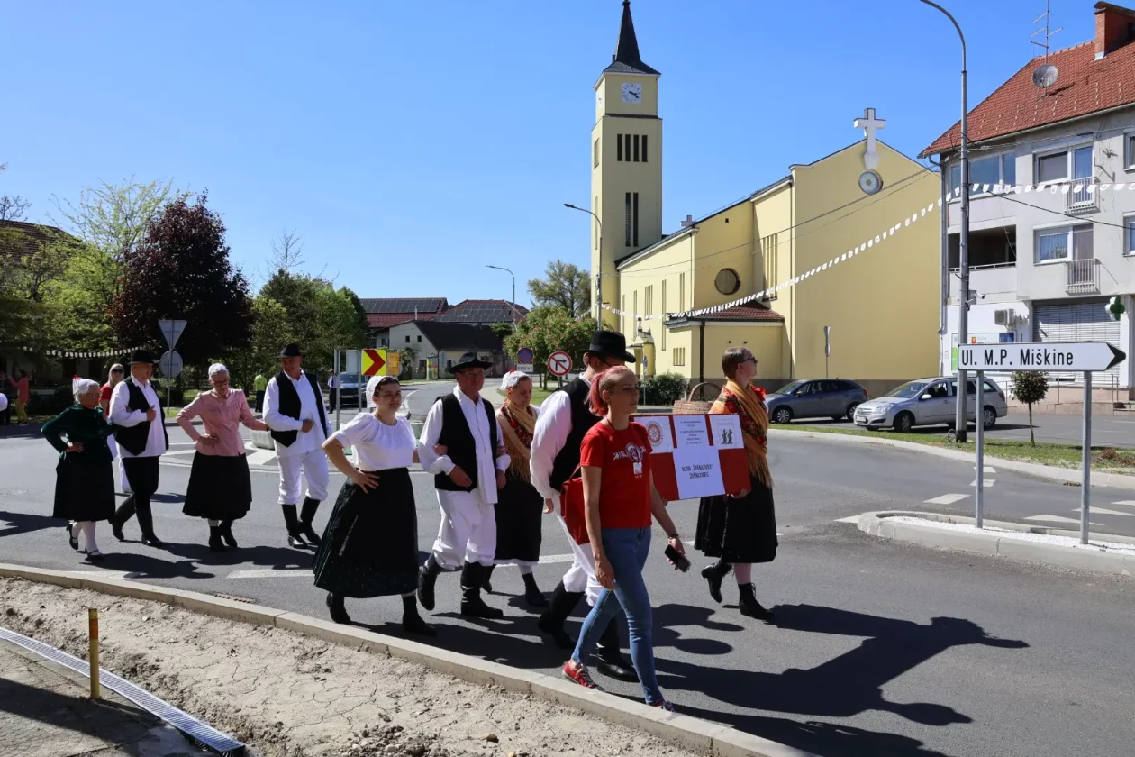 25. SMOTRA MEĐIMURSKOG FOLKLORA Donja Dubrava (22)