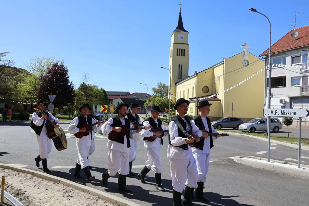 25. SMOTRA MEĐIMURSKOG FOLKLORA Donja Dubrava (27)