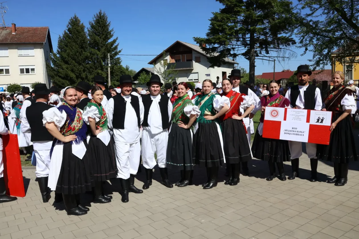 25. SMOTRA MEĐIMURSKOG FOLKLORA Donja Dubrava (49)