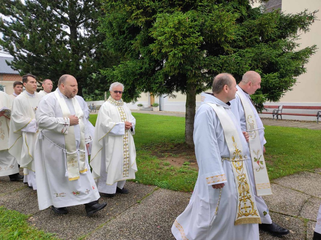 Mlada misa u Kotoribi