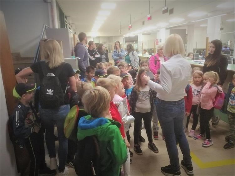 Mališani Dječjeg vrtića ‘Smješko’ posjetili policiju