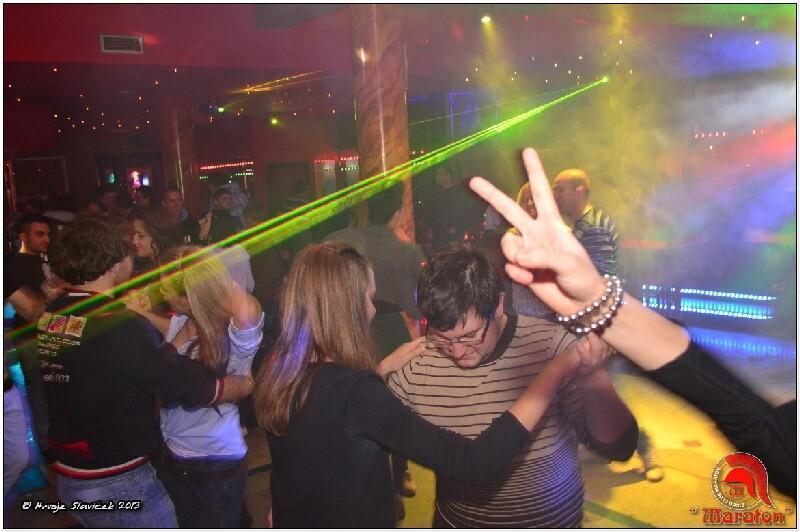 PIC00023 Maraton (Petak, 20.12.2013. – Coyotes show) PIC00023 Maraton (Petak, 20.12.2013. – Coyotes show)