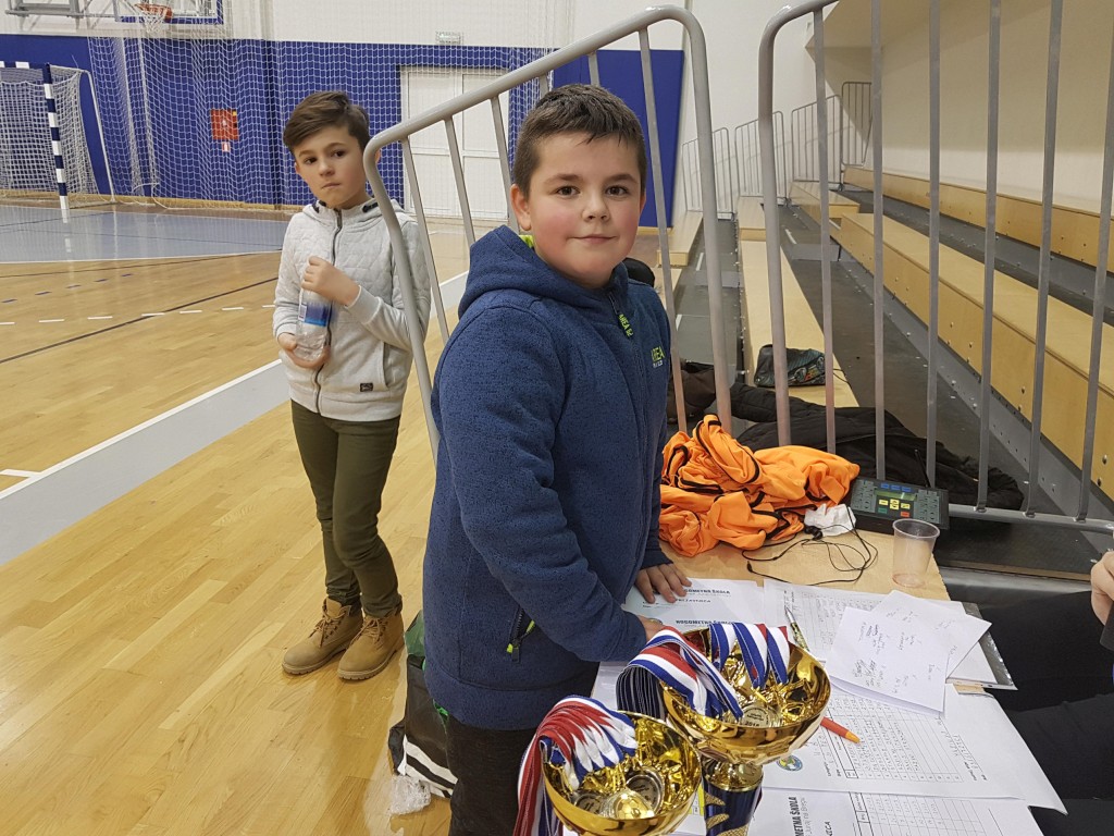 2704657495983483750779764725406