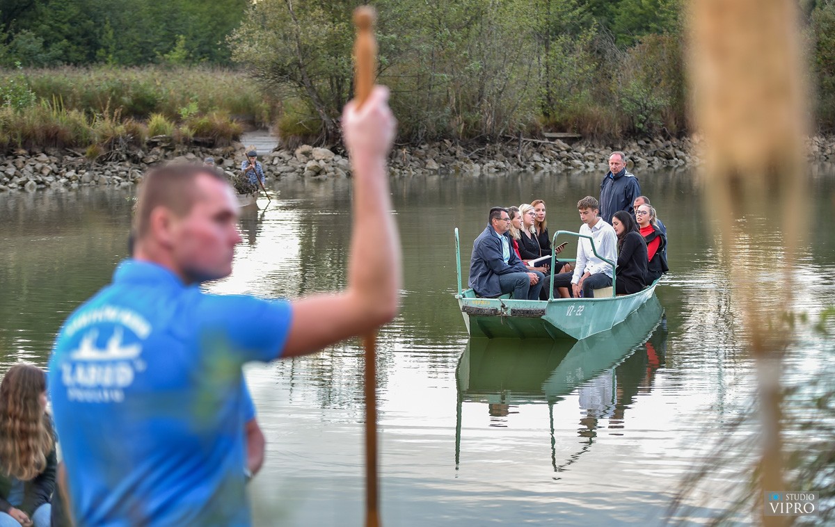 FOTO Uz molitvu i prigodan program obilježena godišnjica tragedije na rijeci Dravi