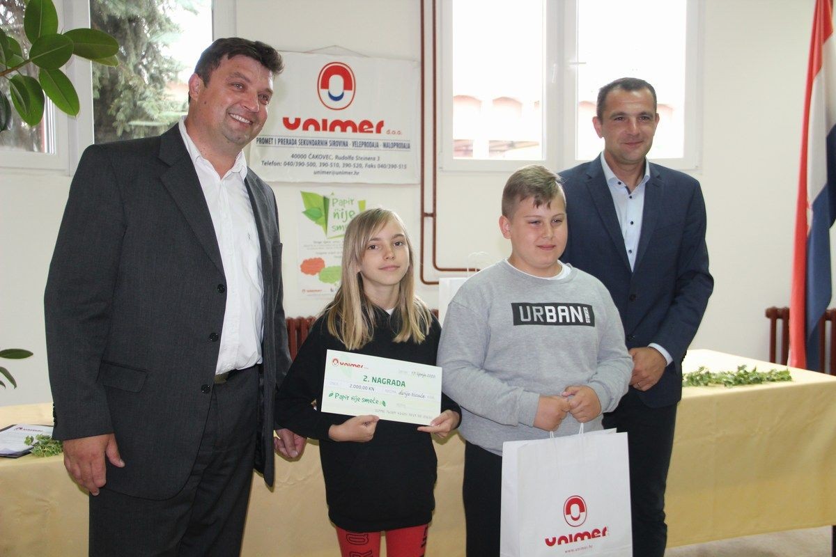 POHVALNO! Više od 6600 predškolaca i učenika prikupilo čak 123 tone papira