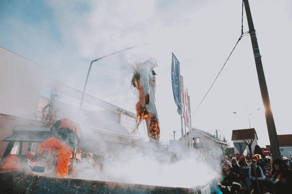 maskarestrah42321080