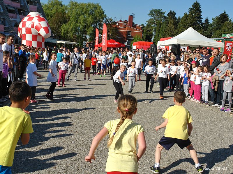 347715086dsc05519583551