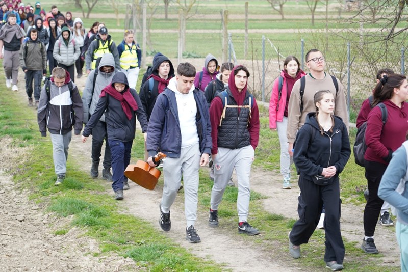 26.KPM_VZB_22032026 križni put mladih Varaždinska biskupija (17)