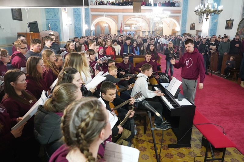 26.KPM_VZB_22032026 križni put mladih Varaždinska biskupija (49)