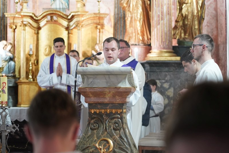 26.KPM_VZB_22032026 križni put mladih Varaždinska biskupija (54)