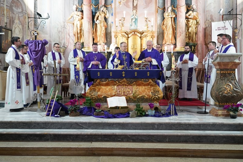 26.KPM_VZB_22032026 križni put mladih Varaždinska biskupija (56)