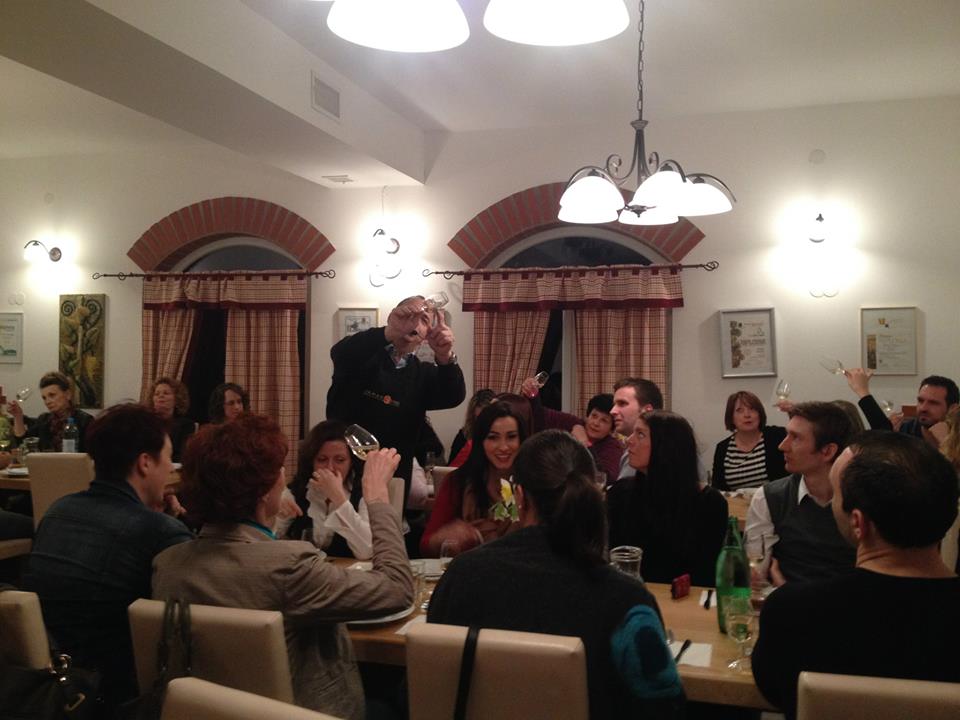 1100997466366479376280791318427