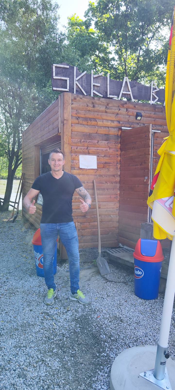 POVLAČENJE MURE Krenulo je čišćenje i uređenje šetnice