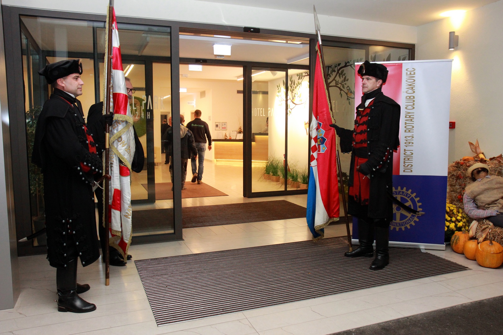 Humanitarna aukcija vina Rotary cluba Čakovec za opremanje laboratorija robotike Tehničke škole u Čakovcu