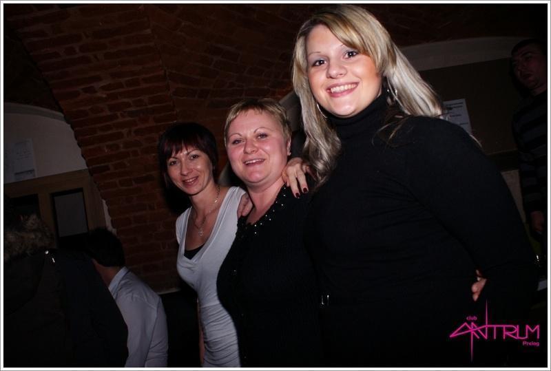 slika0044 Antrum (Subota, 16.2.2013 – notValentines party) slika0044 Antrum (Subota, 16.2.2013 – notValentines party)