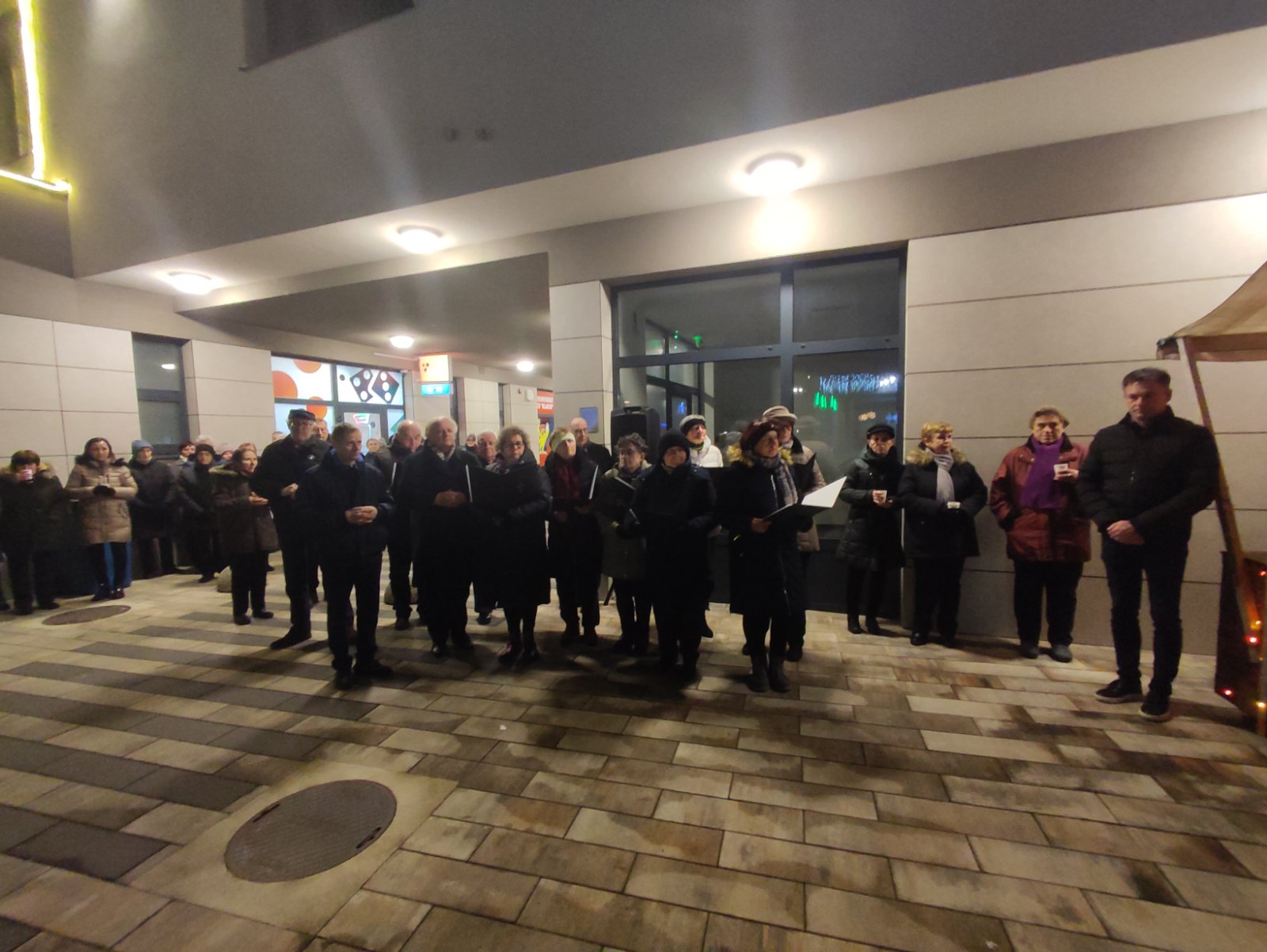 Paljenje druge adventske svijeće u Kotoribi