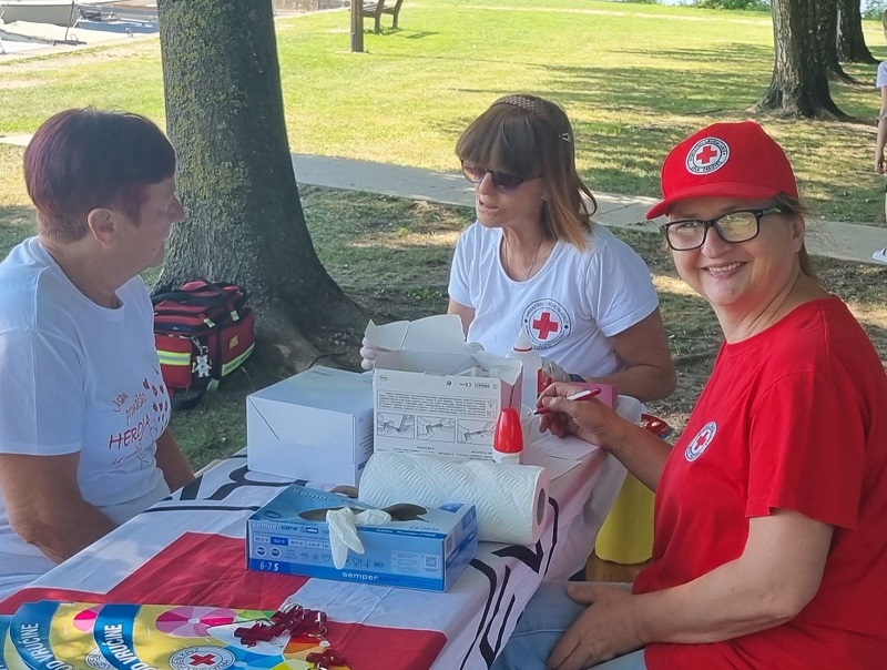 Održano druženje darivatelja krvi i volontera Crvenog križa