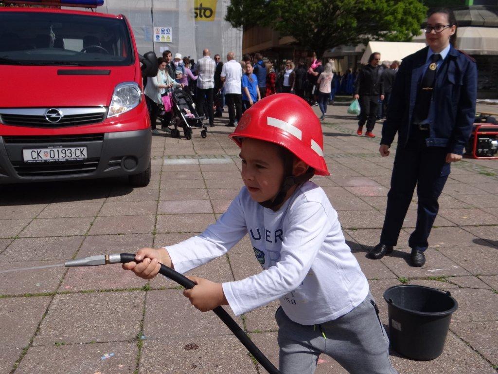 Vatrogasci na čakovečkom trgu