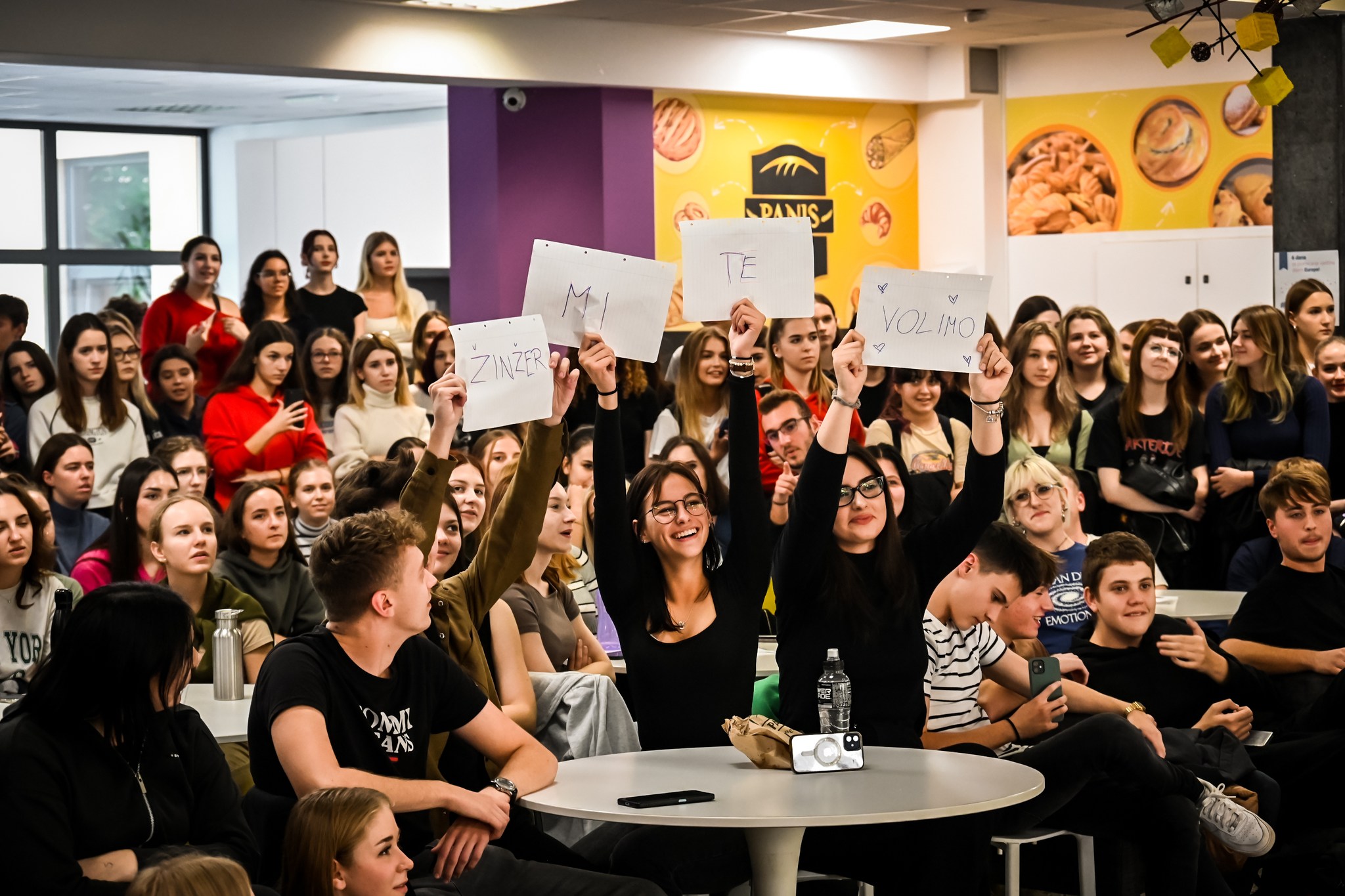 GIMNAZIJA JOSIPA SLAVENSKOG Počela nova sezona ‘Gimnazijskih karaoka’