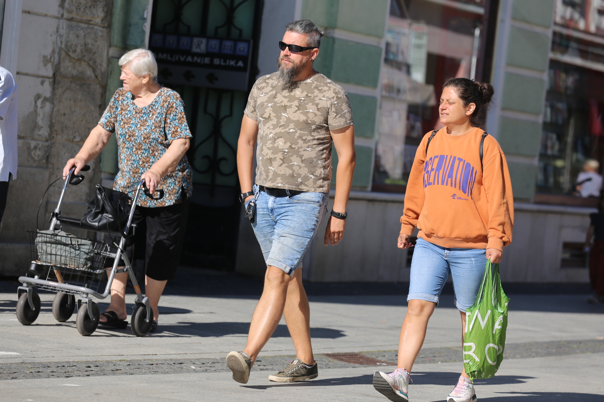 KLIKOM PO ČAKOVCU Prva rujanska subota izmamila vesele šetače na čakovečku ‘špicu’