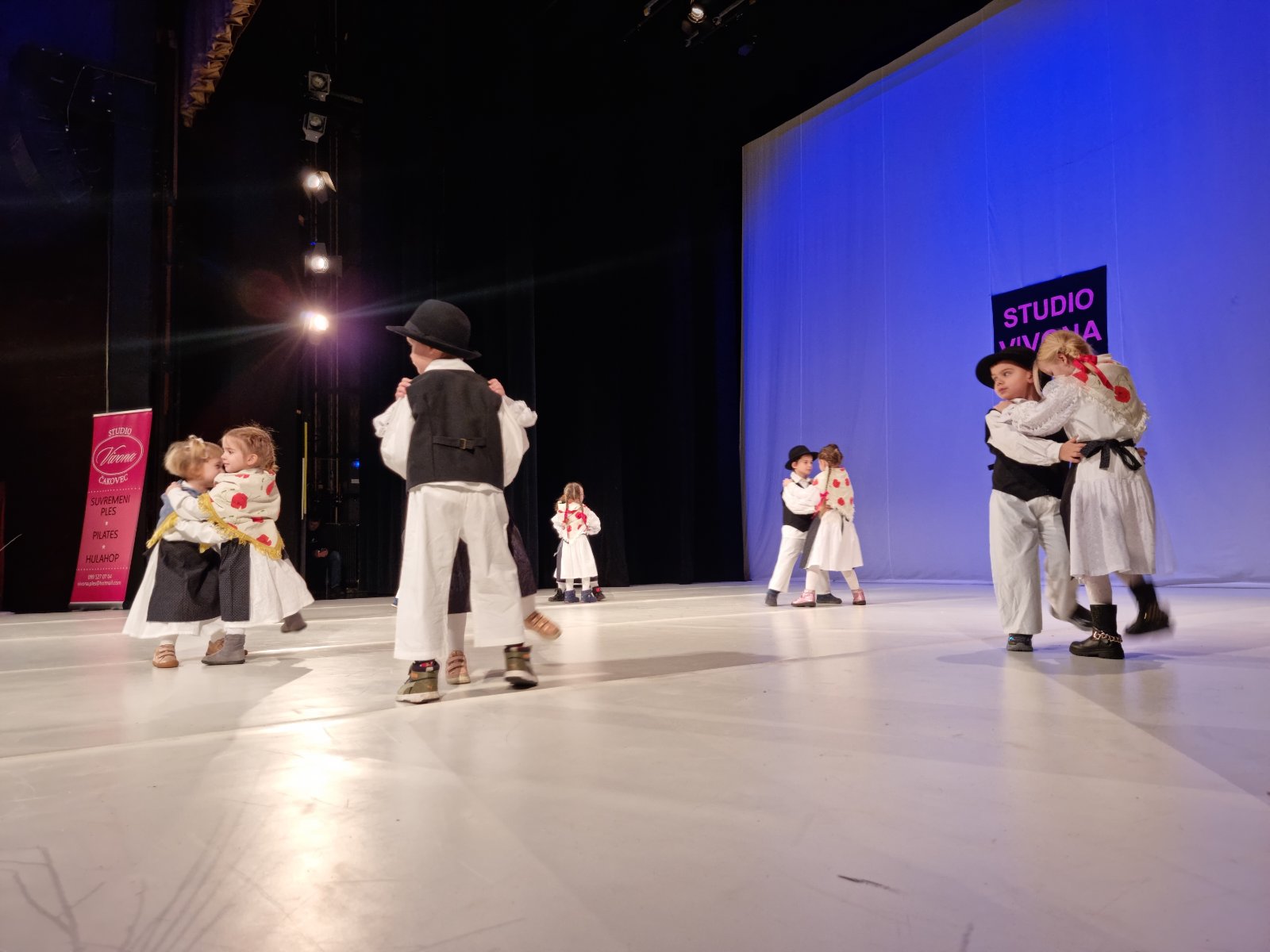 Zimska plesna produkcija