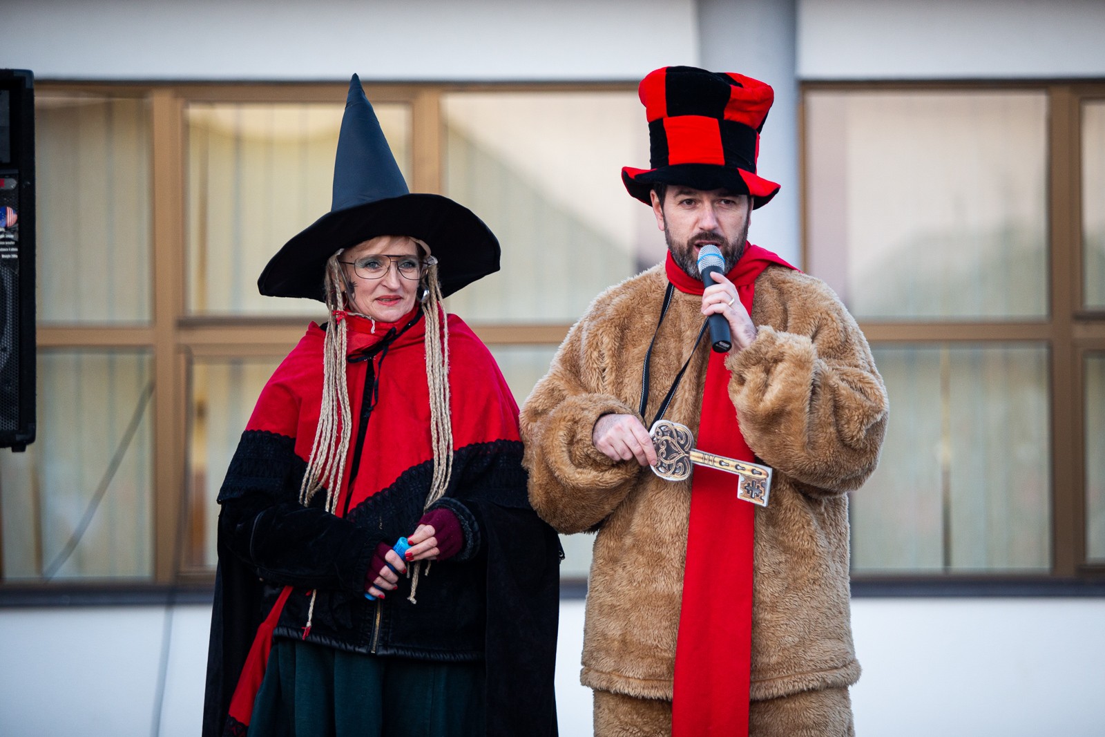 DOMIŠLJATE MAŠKARE U ZASADBREGU Bolničari, vještice, Škoti…