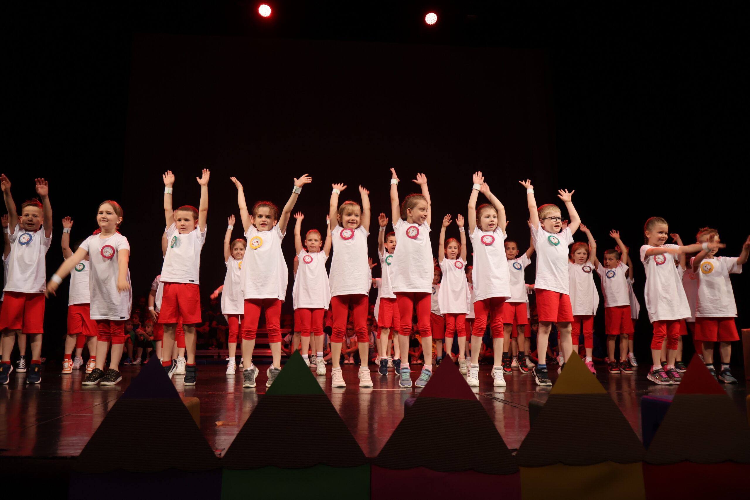 SRETNO U ŠKOLI Vrtićki maturanti DV “Cvrčak” Čakovec održali svoju završnu svečanost