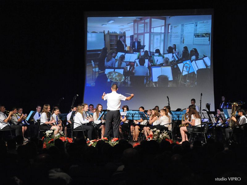 354015408dsc0055837138