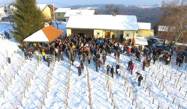 SVETI MARTIN NA MURI Pohod u župni vinograd uz Vincekovo SVETI MARTIN NA MURI Pohod u župni vinograd uz Vincekovo