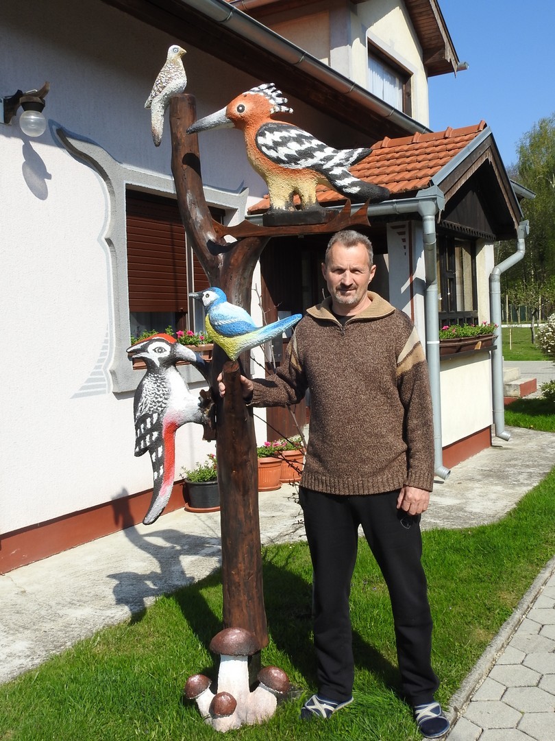 UZBUDILJIVA BAJKA DRAGUTINA MESARIĆA Gradim bedem jer mi prijeti vještica!