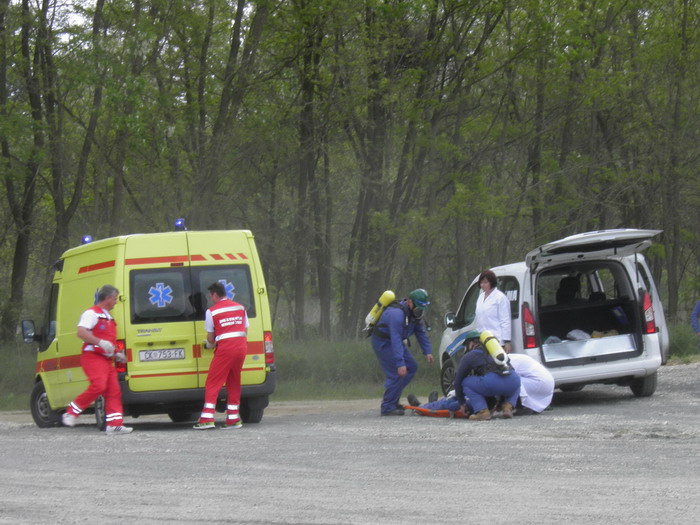 p5200447kopija157670