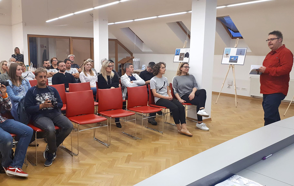 U Prelogu održano predavanje i otvorena izložba o bijeloj rodi