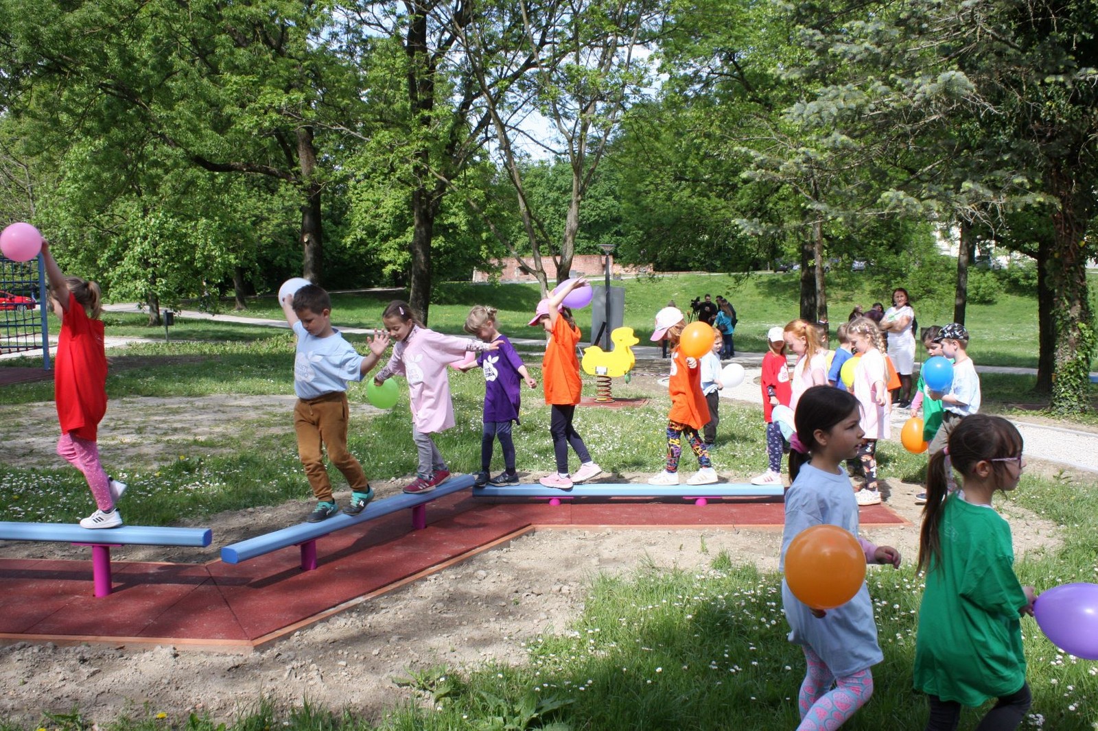 Otvoreno novo dječje igralište u perivoju Zrinskih
