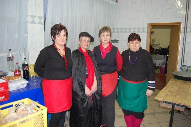 slika0018 Fašnički maskenbal u Zasadbregu (Subota, 2.2.2013.)