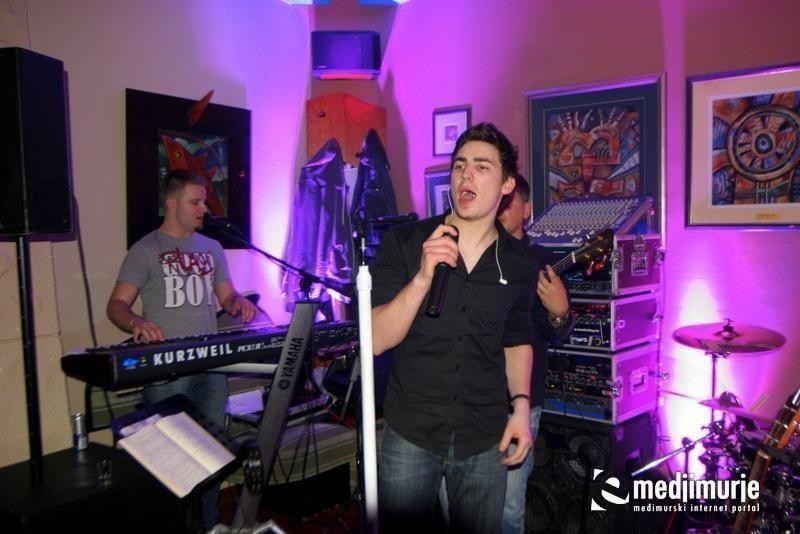 slika0027 Arcus (Subota, 7.4.2012) slika0027 Arcus (Subota, 7.4.2012)