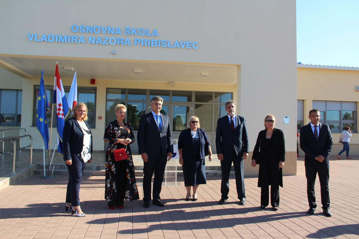 PLENKOVIĆ ‘Angažmanom i pristupom koji dajete obrazovanju u Međimurju činite iskorak u kvaliteti obrazovanja Hrvatske’ PLENKOVIĆ ‘Angažmanom i pristupom koji dajete obrazovanju u Međimurju činite iskorak u kvaliteti obrazovanja Hrvatske’