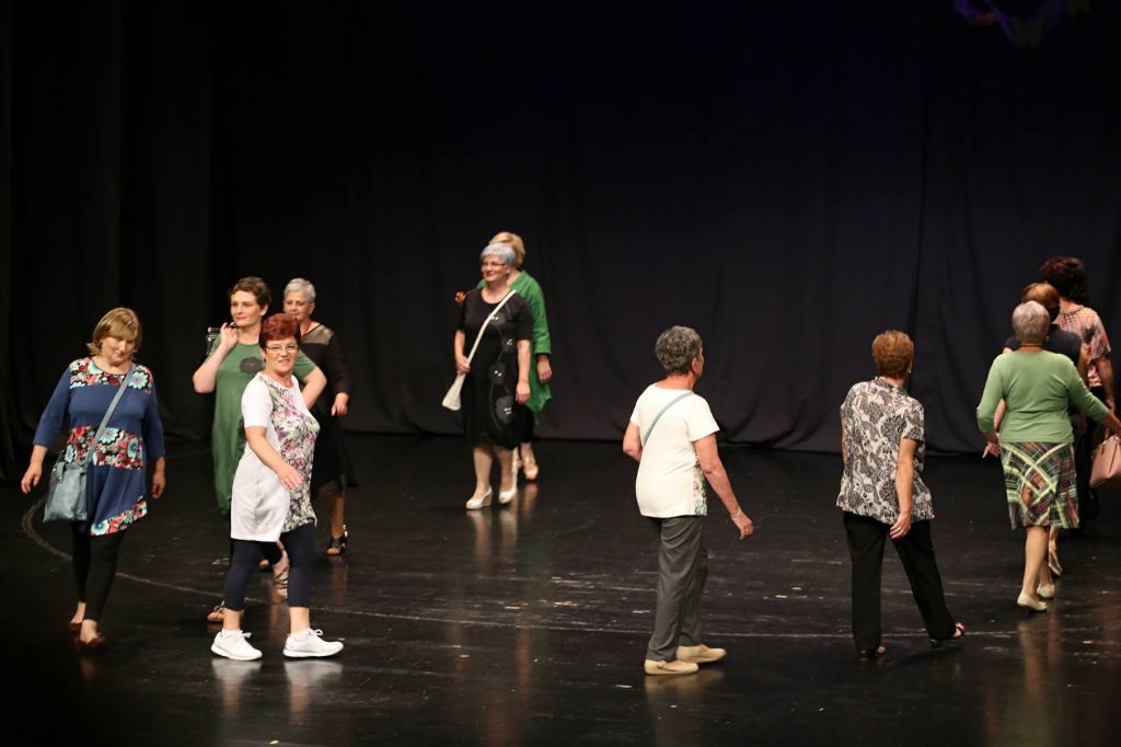 3408866610215167915848204290302