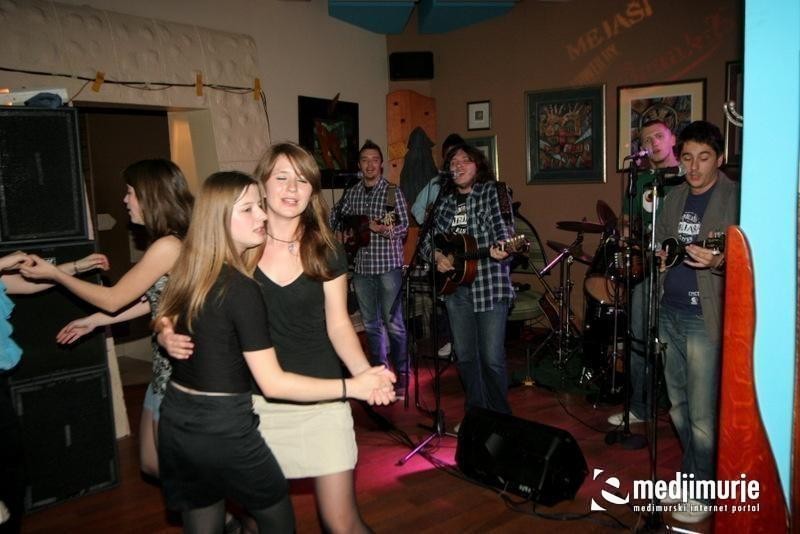 slika0004 Arcus (Subota, 5.5.2012) slika0004 Arcus (Subota, 5.5.2012)