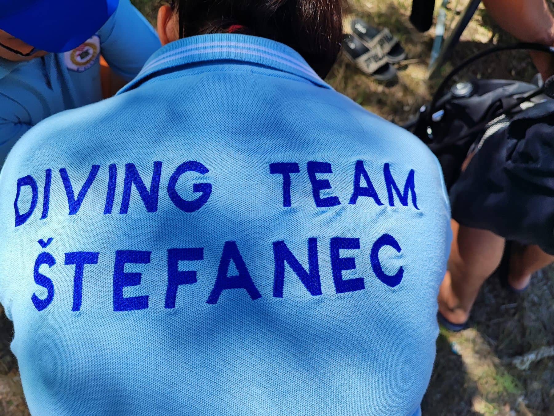 Akcija čišćenja separacije u Ivanovcu: Ronioci iz vode izvukli čak i bačve!