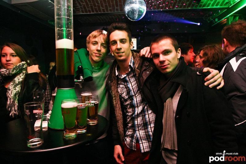 slika0001 Podroom (Subota, 24.11. – Shiny disco ball night + Stop Aids Party)