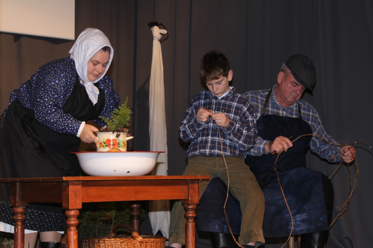 smotra narodnih običaja kotoriba 2023